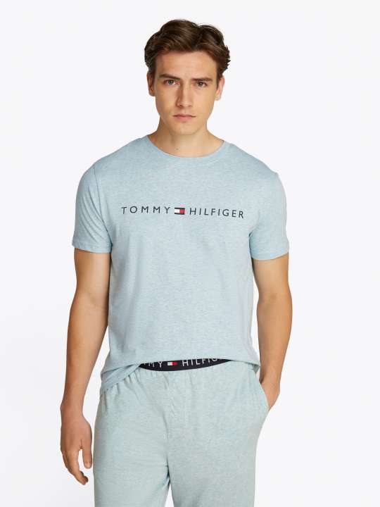 Priser på Tommy Hilfiger T-shirt-medium