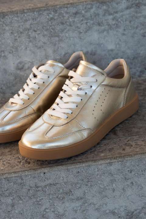 Priser på Copenhagen Shoes - Sko - Powerfull - Gold