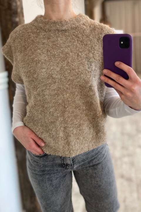 Priser på A-View - Strik - Patrisia New Knit Vest - Light Brown