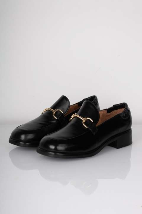 Priser på Pavement - Sko - Maui Buckle - Black
