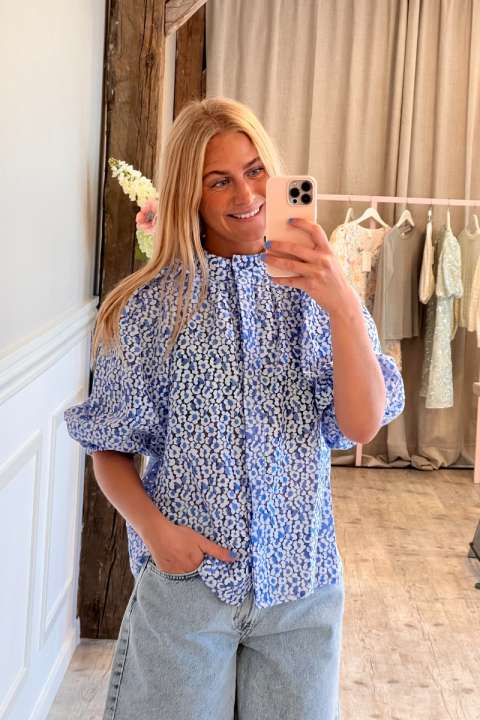 Priser på Continue - Bluse - Sia Blue Tone Lace - Blue Lace