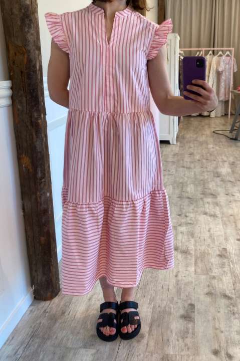 Priser på Continue - Kjole - Bea Stripe Long - Pink Stripe